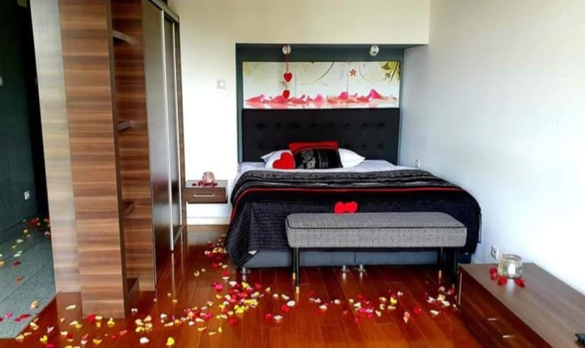 Romantyczna Noc w Lofcie dla Dwojga | Łódź