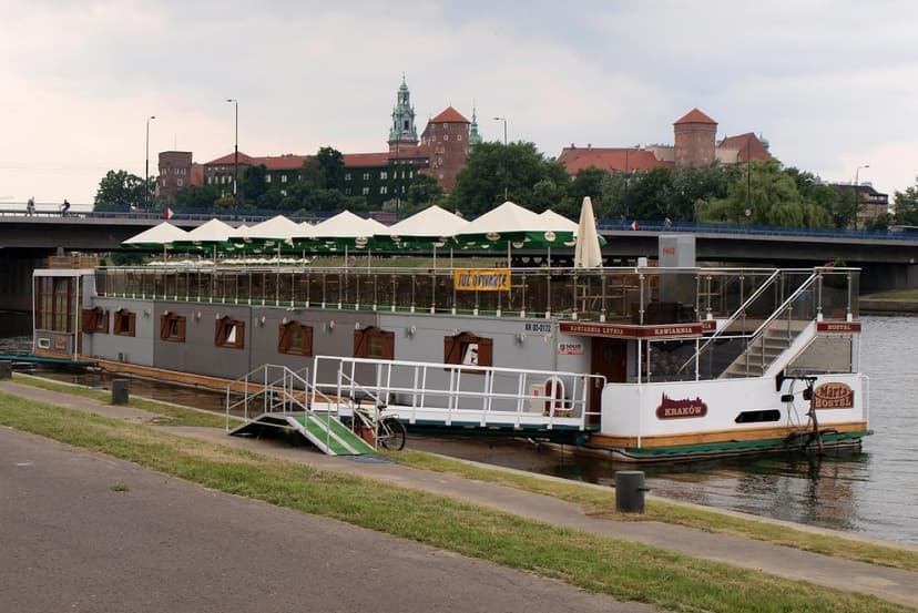 Wyjątkowa Noc na Falach Wisły dla Dwojga | Kraków