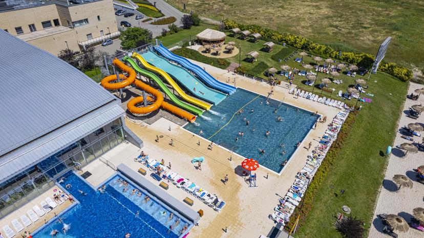 Całodzienne Wodne Szaleństwo w Termach Maltańskich dla Dwojga