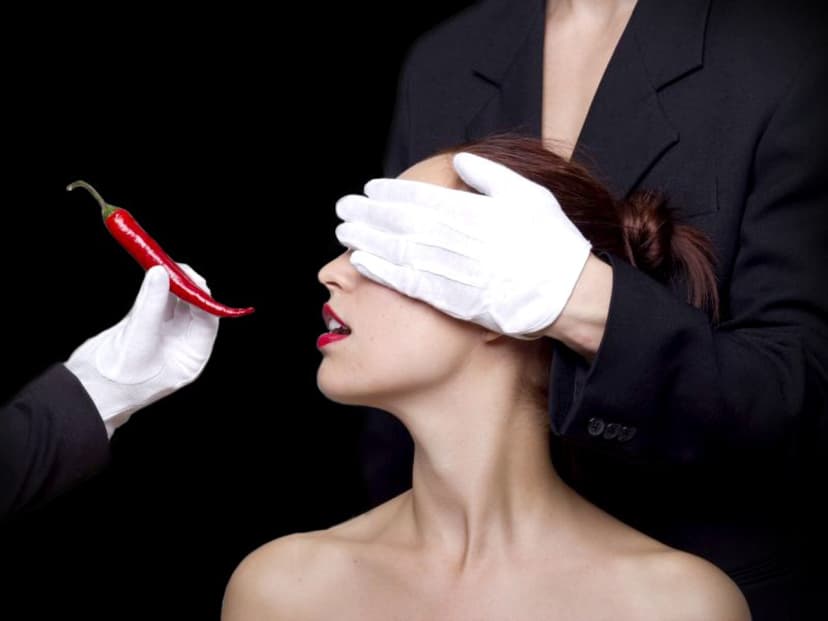 Kolacja w Ciemności | Wiele Lokalizacji