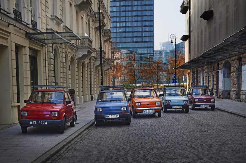 Zwiedzanie Warszawy za Kierownicą „Malucha”