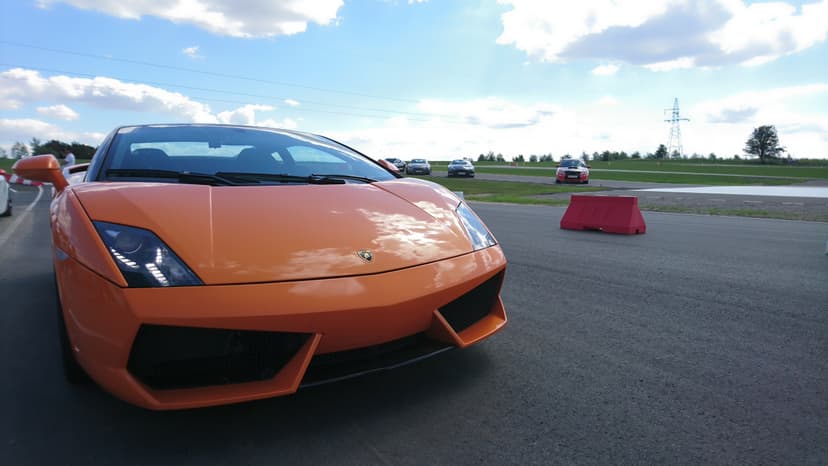 Jazda Lamborghini Gallardo | 1 okrążenie | Wiele Lokalizacji