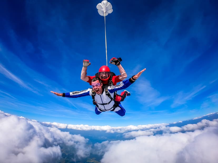 Skok ze Spadochronem z Filmowaniem | Lubin