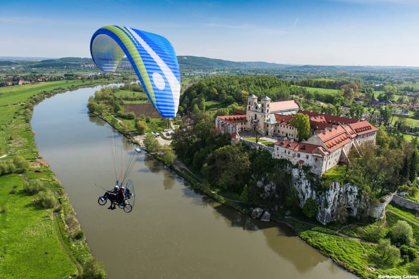 Lot Motoparalotnią z Filmowaniem (15 minut) | Kraków