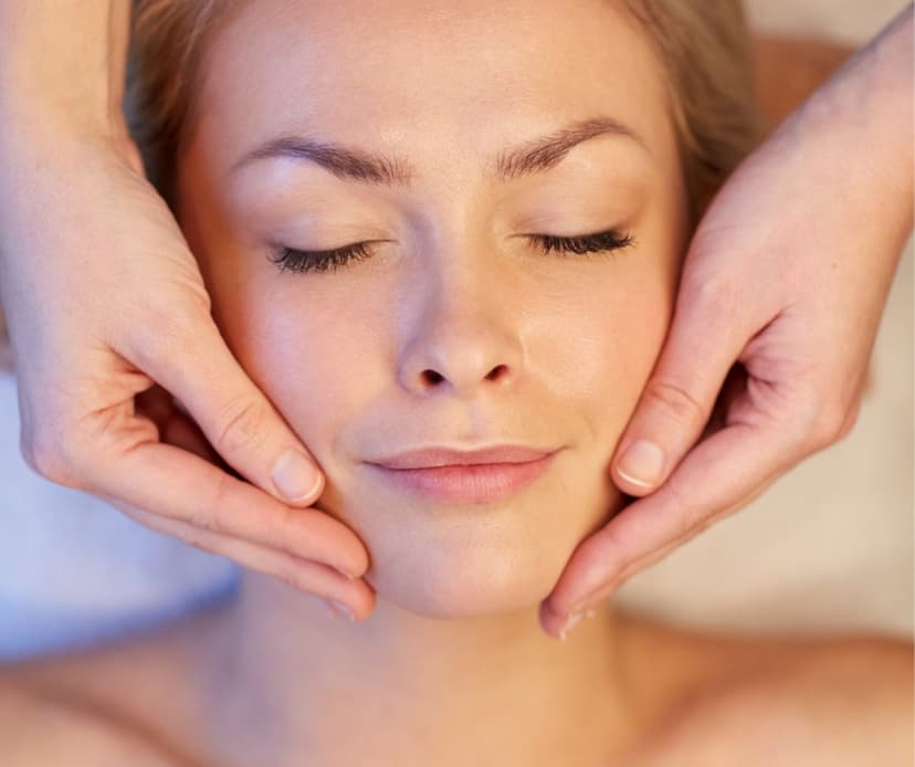 Masaż Twarzy Kobido | Warszawa