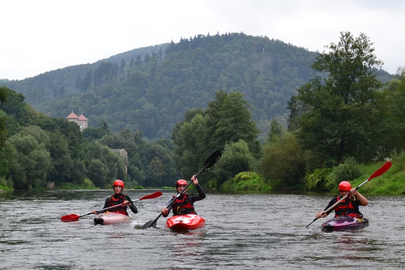 Spływ Kajakowy Przełomem Bardzkim dla Przyjaciół | Wrocław
