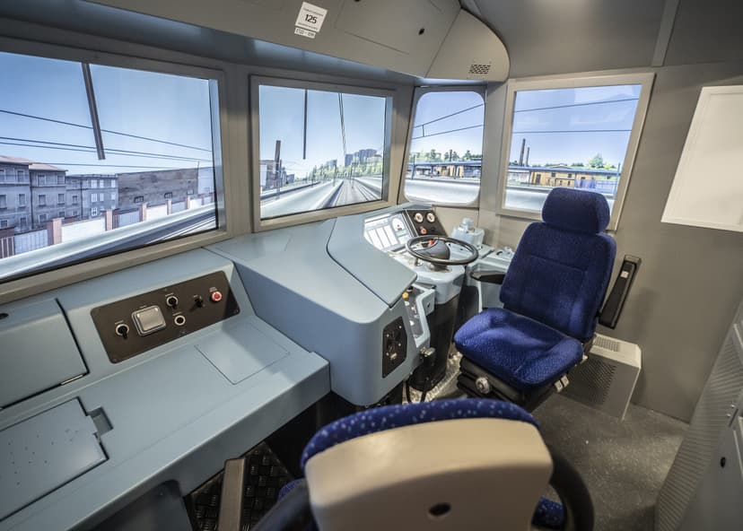 Zostań Maszynistą w Symulatorze Pociągu | Warszawa