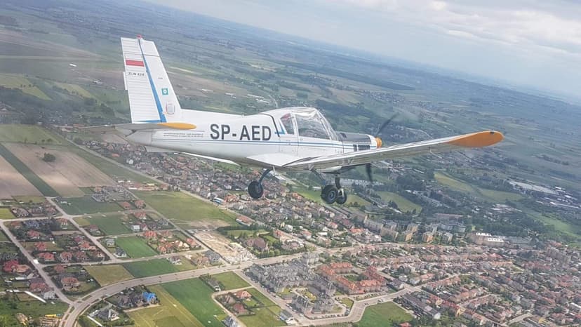 Lot Samolotem z Akrobacjami | Warszawa (okolice)