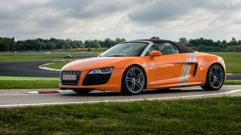 Poprowadź Audi R8 V10 | 1 okrążenie | Wiele Lokalizacji