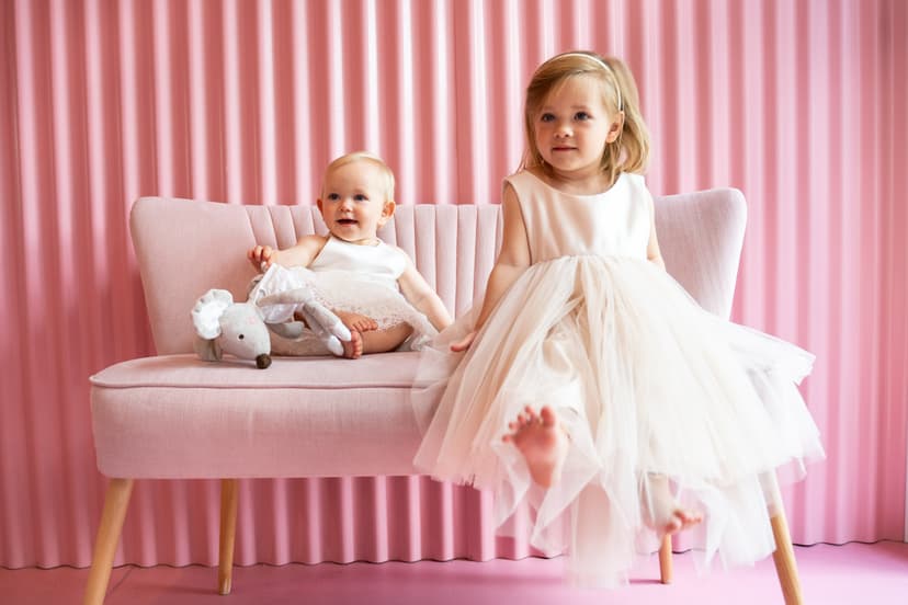 Stwórz Wymarzoną Sukienkę dla Dziewczynki | Poznań