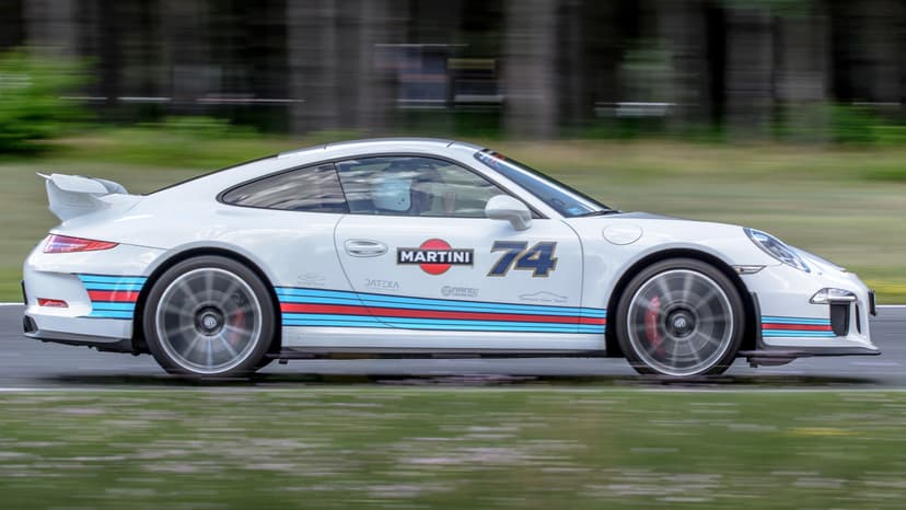 Pojedynek Porsche 911 (991) vs. Maserati GT MC Stradale | 2 okrążenia | Tor Główny