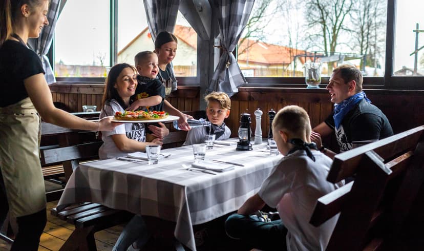 Weekend w Domku na "Dzikim Zachodzie" dla Rodziny Plus | Zator