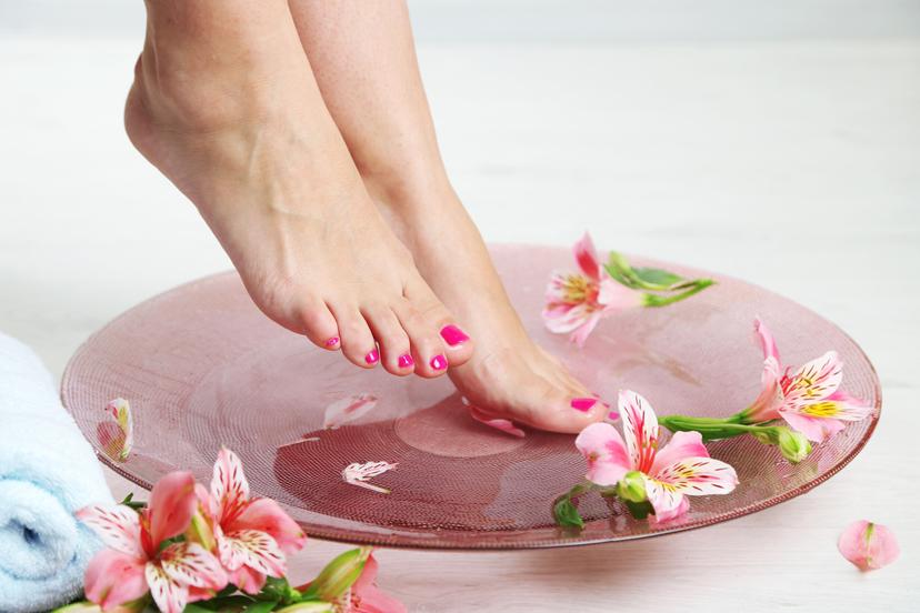Pedicure Hybrydowy dla Przyjaciółek | Gdańsk