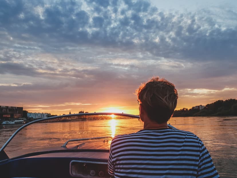 Rejs Motorówką po Wiśle (60 minut) | Warszawa