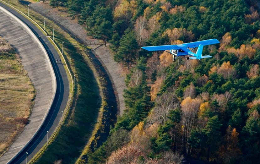 Lot Widokowy Samolotem (45 minut) | Jura Krakowsko-Częstochowska