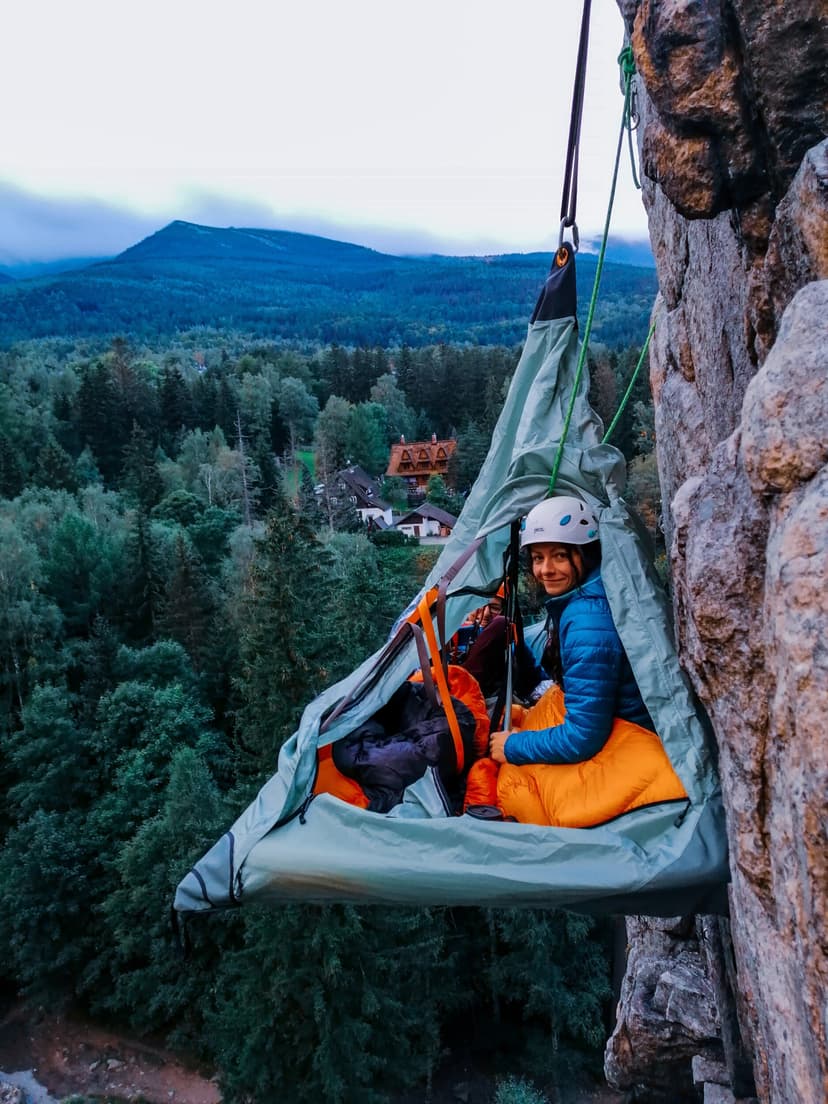 Noc na Skale z Widokiem na Śnieżkę dla Dwojga | Karpacz
