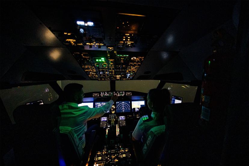 Lot w Symulatorze Boeing 737 Max (60 minut) | Warszawa