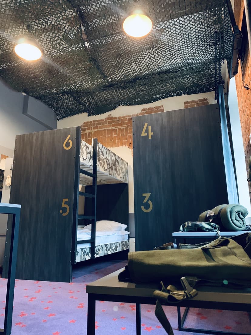 Męski Wypad (1 Noc, 2-4 Osoby) | Koszary Arche Hotel | Góra Kalwaria