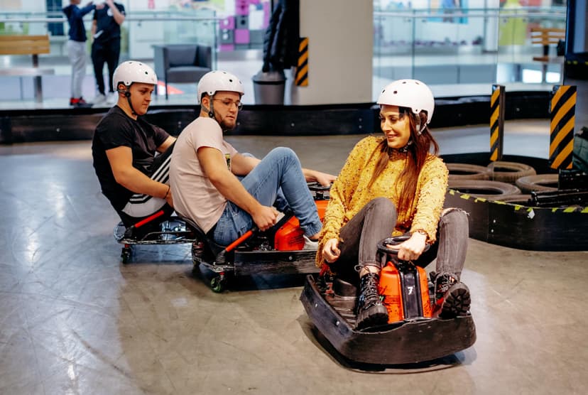 Zostań Mistrzem Driftu | Wiele Lokalizacji