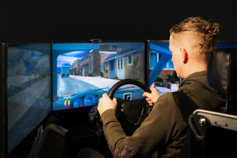 Jazda w Symulatorze Rajdowym z Przekąskami (30 minut) | Kalisz