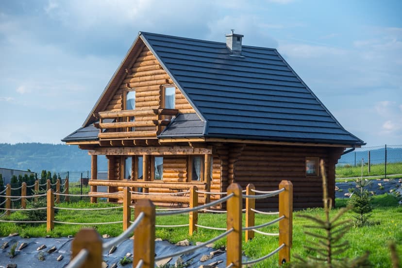 Odprężający Pobyt w Domku (2 Noce, 1-9 Osób) | Ośrodek Domki Zagroda | Słopnice