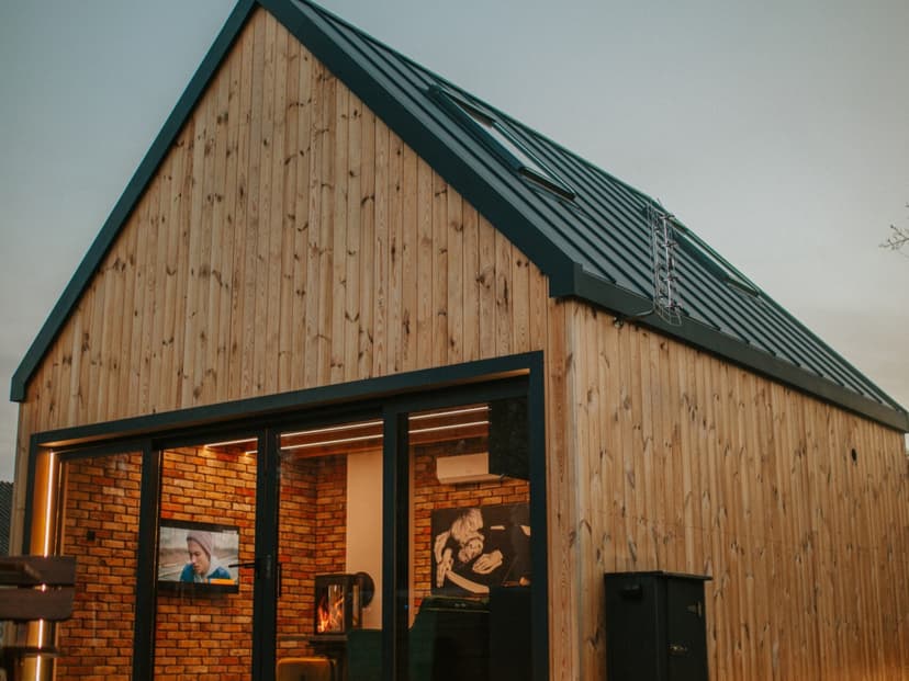 Pobyt w Domku "Chill House" (1 Noc, 1-4 Osoby) | Fazenda Folwark | Długosiodło