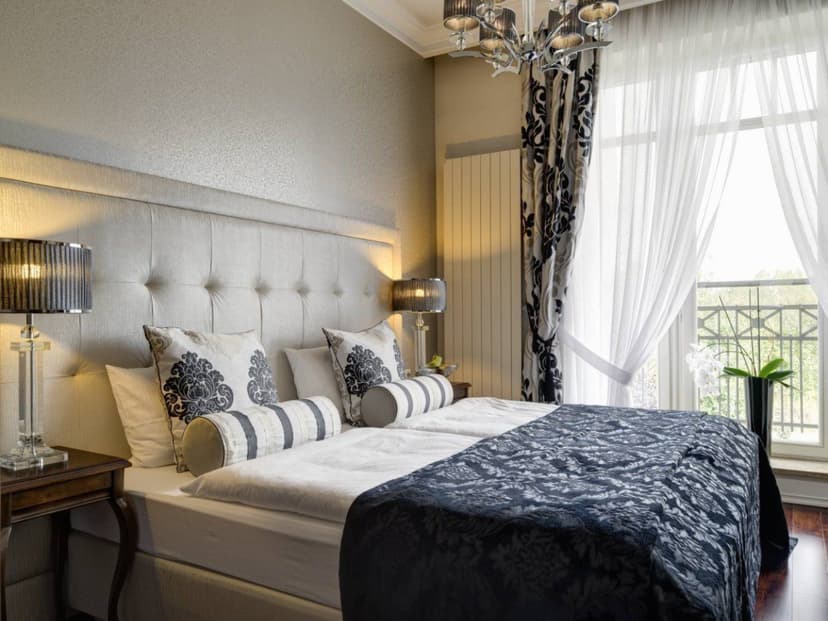 Romantyczny Pobyt (2 Noce, 2 Osoby) | Rezydencja Luxury Hotel | Piekary Śląskie