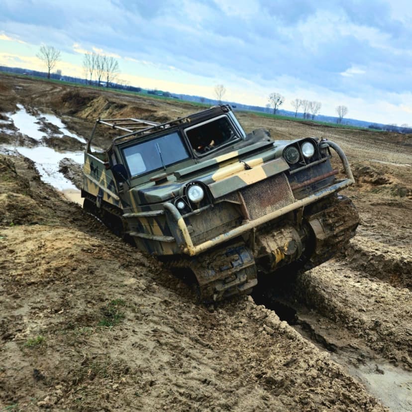 Jazda Wojskową Amfibią (15 minut) | Konstancin-Jeziorna