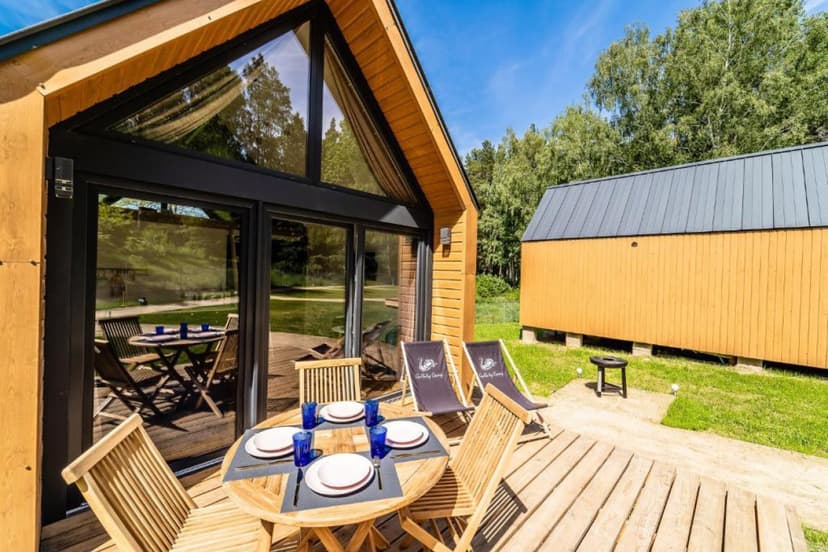 Odprężający Pobyt w Domku (5 Nocy, 1-6 Osób) | Gulbity Camp | Gulbity