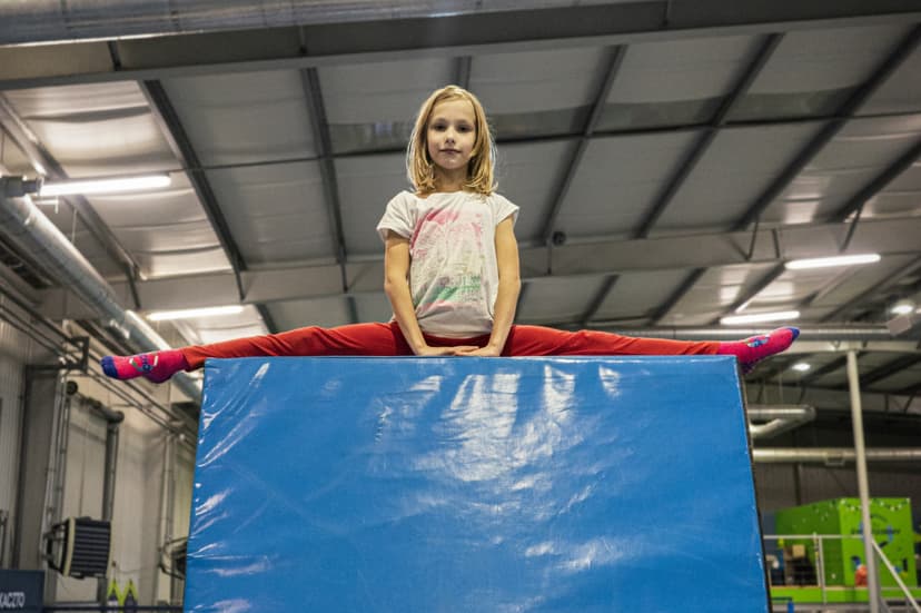 Karnet Rodzinny do Parku Trampolin | Łódź