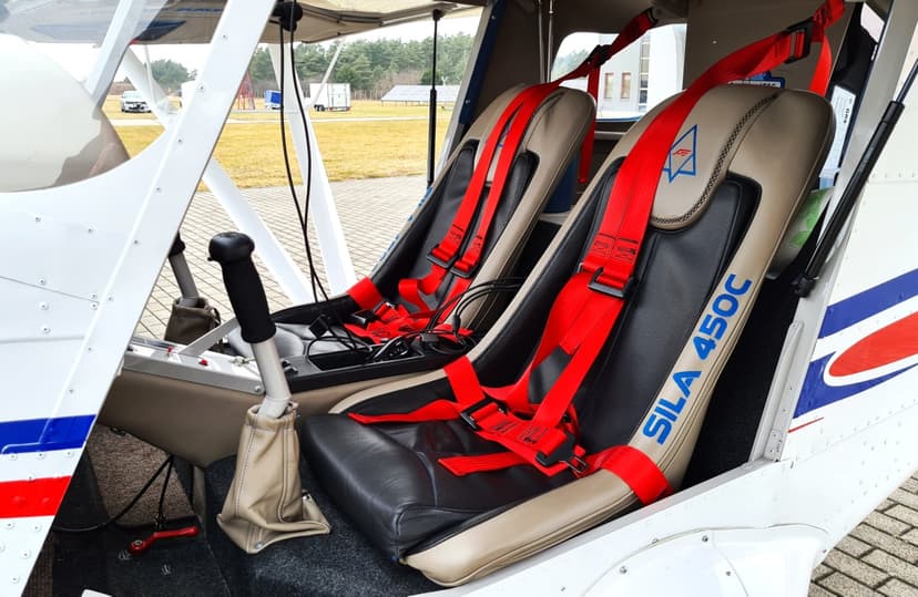 Lot Widokowy Samolotem Ultralekkim (30 minut) | Kamień Śląski