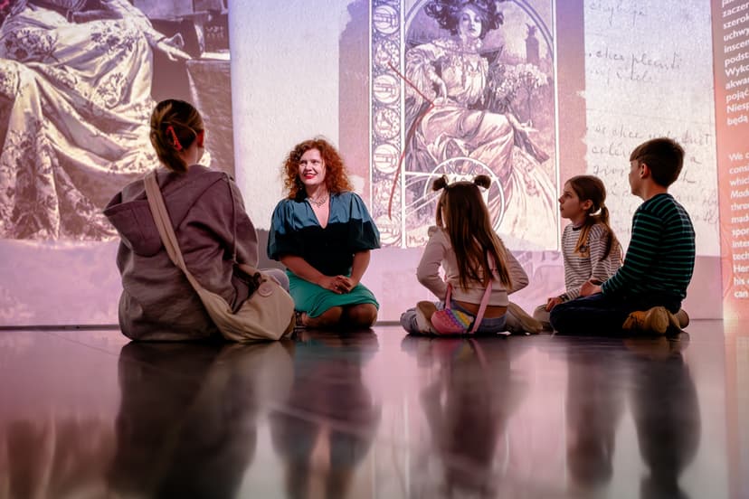 Rodzinny Wstęp na Wystawę Multisensoryczną "Art Box Experience" (3 osoby) | Warszawa