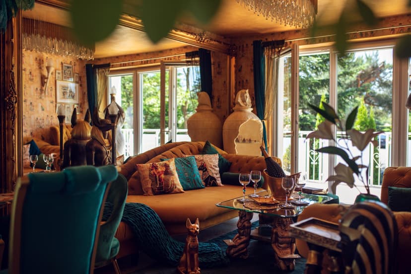 Pobyt w Willi z Jacuzzi w Tygodniu (1 Noc, 1-15 Osób) | Princess Palace Gdańsk | Gdańsk