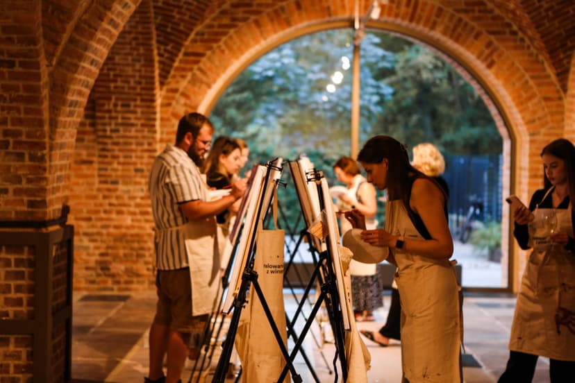 Malowanie przy Winie “Akt Męski” | Łódź