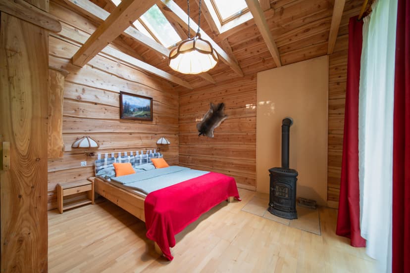 Odprężający Pobyt w Domku Drwala w Bieszczadach (3 Noce, 2 Osoby) | Helonowo | Zawadka