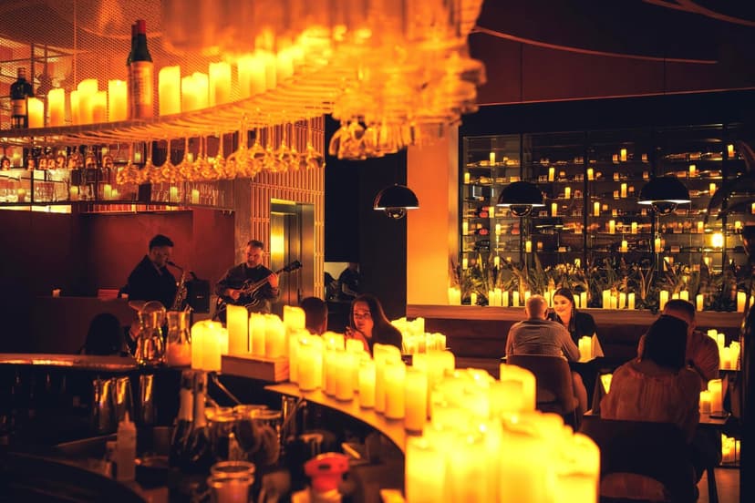 Candlelit Dinner - Kolacja wśród Tysiąca Świec dla Dwojga | Łódź
