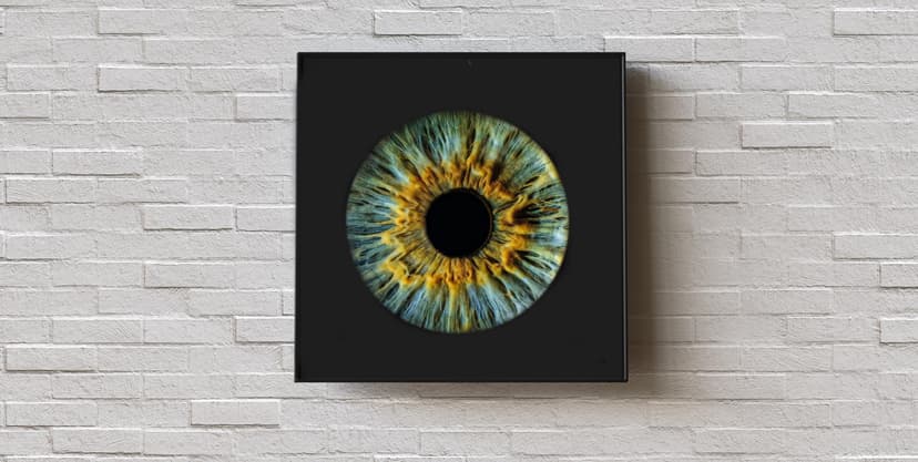 Artystyczne Zdjęcie Tęczówki Oka – Format 40x40 cm | Łódź