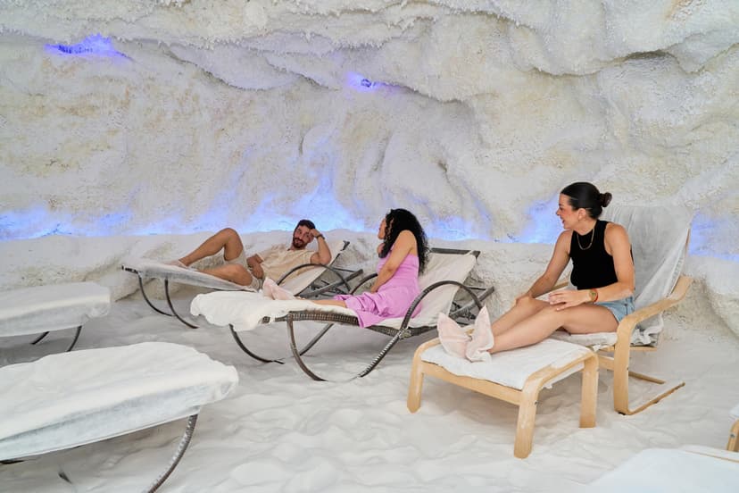 Seans w Grocie Solnej | Poznań