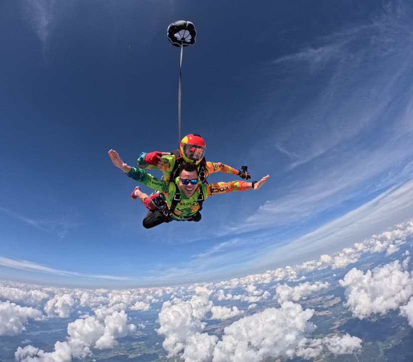 Skok ze Spadochronem | Olsztyn