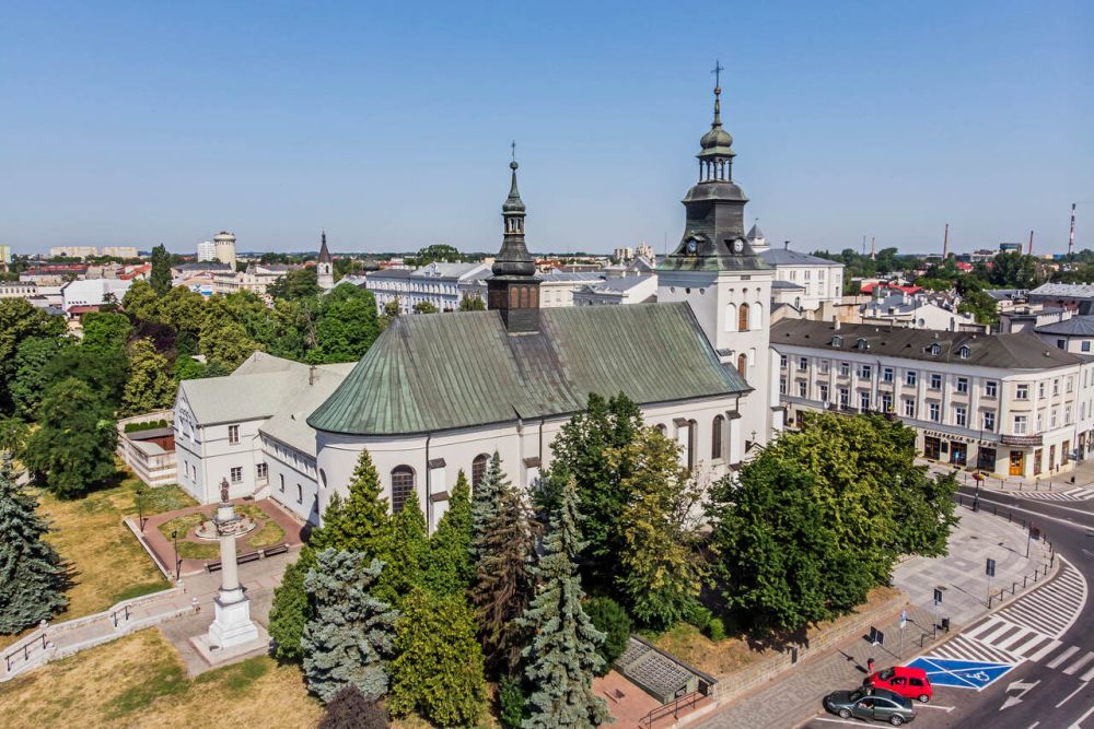 Kościół Podwyższenia Krzyża Świętego w Piotrkowie Trybunalskim